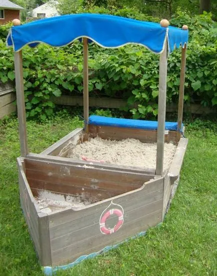 Sandpit pentru copii în a da idei și fotografii, casa de vis (Sandbox pentru copii cu mâinile fotografia lui) Sandpit pentru copii în a da idei și fotografii, casa de vis