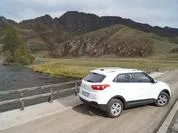 De ce mai bine decât hyundai Creta Renault aspirator de praf - Mașini