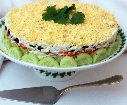O selecție a celor mai bune rețete de salate, prăjituri, care sunt întotdeauna decora masa dumneavoastră de vacanță (salate) O selecție a celor mai bune rețete de salate, prăjituri, care sunt întotdeauna decora masa dumneavoastră de vacanță