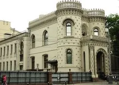 Poklonnaya deal