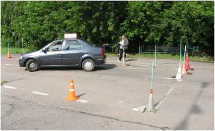 rândul său, norme pe drum, dacă este posibil să se întoarcă la intersecția