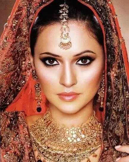 fotografii portret de mirese din India (mireasa) fotografii portret de mirese din India