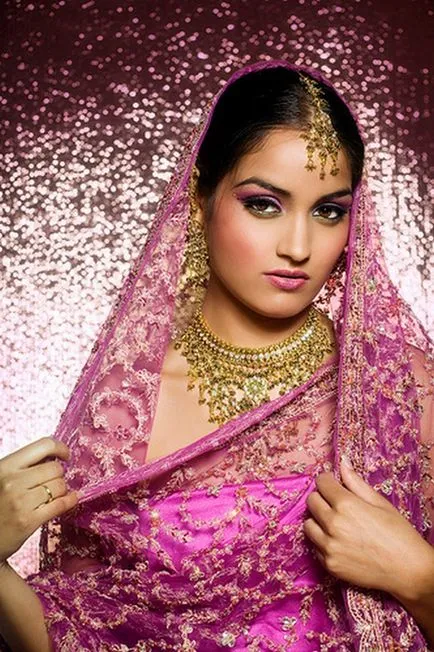 fotografii portret de mirese din India (model) fotografii portret de mirese din India