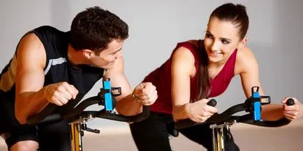 Programul este puterea efectivă și cardio pentru a arde grasimi, deoarece acestea se combină și alternativ