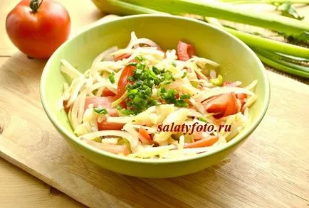 Reteta pentru o salata sanatoasa din varză proaspete, roșii și țelină (legume) Reteta pentru o salata sanatoasa de varză proaspete, roșii și țelină