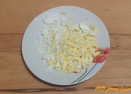 Rețetă pentru salata cu castraveti, roșii, brânză, cârnați și șuncă (rețetă) Salata Rețetă cu castraveți, roșii, brânză, cârnați și șuncă