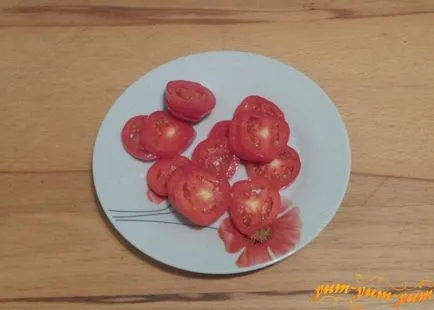 Rețetă pentru salata cu castraveti, roșii, brânză, cârnați și șuncă (salată) Salata Rețetă cu castraveți, roșii, brânză, cârnați și șuncă