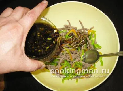 Salata cu carne de vită și roșii - gătit pentru bărbați