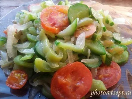 Salata de castravete prăjit