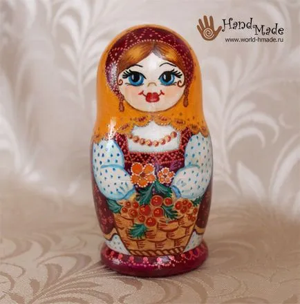 Matryoshka pictate
