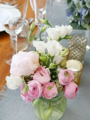 Cele mai populare culori pentru Floristica de nuntă (flori) Cele mai populare culori pentru Floristica de nuntă