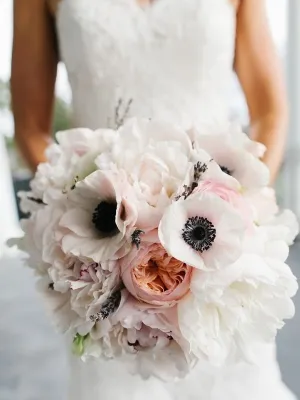 Cele mai populare culori pentru Floristica de nuntă (nunta) Cele mai populare culori pentru Floristica de nuntă