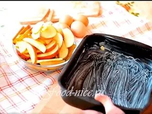 Charlotte cu mere - reteta cu pas cu pas fotografii