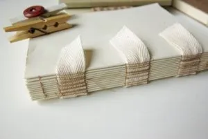 Sketchbooks cu propriile sale mâini în copertă frumoasă, indycraft (lor) Sketchbooks cu propriile sale mâini în copertă frumoasă, indycraft