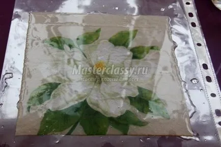 Caseta pentru bijuterii în tehnica decoupage