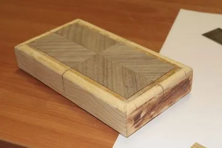 Sicriu pentru brodată cu mâinile lor de la un atelier de carton cu fotografii și video