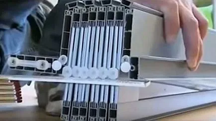 Rezervați pliante usi, acordeon, interior, intrare