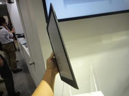 Sony a arătat cum să folosească un sistem flexibil de e-notebook-uri - high-tech și avansate (tablete) Sony a arătat cum să folosească un sistem flexibil de e-notebook-uri - high-tech și avansate