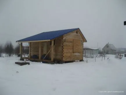 Fundația Pier pentru o baie cu etapele sale de construcție mâini fotografie