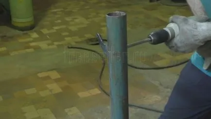 Recepția pentru tija cu mâinile