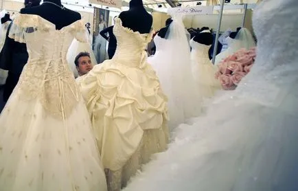 închiriere rochie de mireasa
