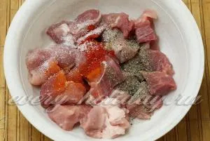 Carne presata de porc cu ardei și roșii reteta cu fotografie (Greens) tocană de porc cu ardei și roșii reteta cu o fotografie