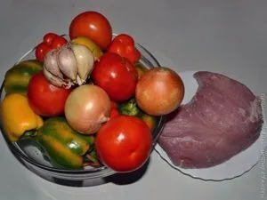 tocană de porc cu ardei