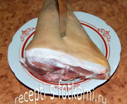 Carne de porc ciolan copt în cuptor în folie - pas cu pas reteta fotografii