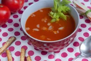 Piure de tomate supa de gătit rețete italiene (tomate fierbinte reteta supa de piure) Piure de tomate supa de gătit rețete italiene