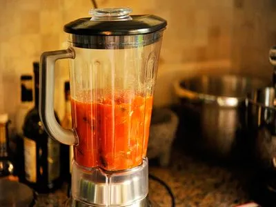 Piure de tomate supa de gătit rețete italiene (italiană reteta piure de tomate supa) Piure de tomate supa de gătit rețete italiene