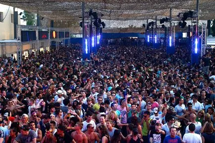 Top 10 cele mai renumite discoteci din lume - Noutăți în imagini (Baia Rimini Imperiale) Top 10 cele mai renumite discoteci din lume - Noutăți în imagini