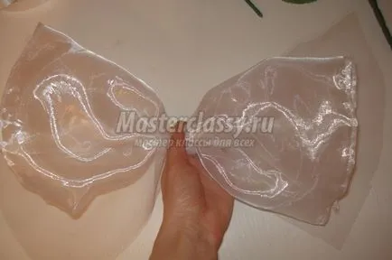 Decoratiuni pentru masini de nunta cu mâinile lor