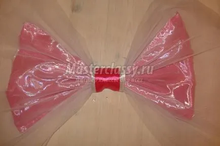 Decoratiuni pentru masini de nunta cu mâinile lor