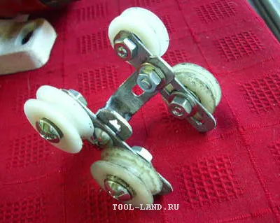 CVT cu mâinile lor
