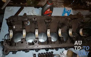 Aflam cauza cranking bucșe rod