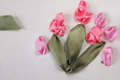 Benzi de broderie pentru începători - model de volum (panglici broderie pentru începători) Benzi de broderie pentru incepatori - tablouri de volum
