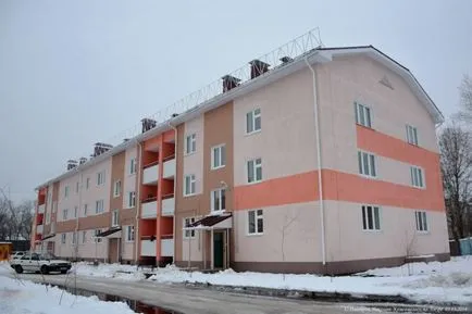 Noua casa cu obiceiuri vechi, DCK mass-media () Noua casa cu obiceiuri vechi, mass-media DCK