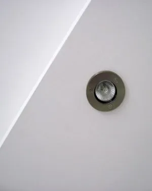 Built-in dulap glisante cu mâinile