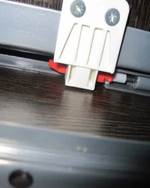 Built-in dulap glisante cu mâinile
