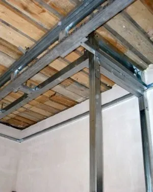 Built-in dulap glisante cu mâinile