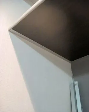Built-in dulap glisante cu mâinile