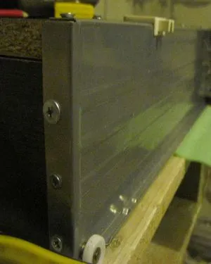 Built-in dulap glisante cu mâinile