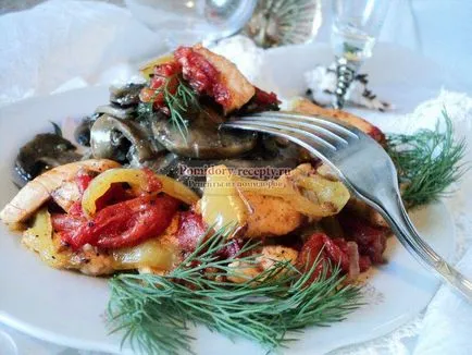 Carne prăjită, roșii și ardei (carne la cuptor cu roșii și ardei) carne prăjită cu roșii și ardei