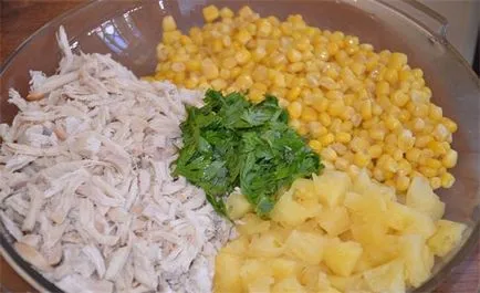 Salata cu carne de pui și ananas, rețete