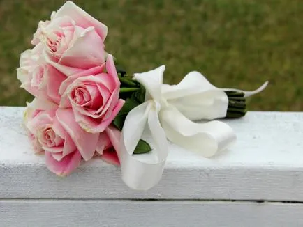 Buchet de trandafiri pentru mirese Buchet de trandafiri pentru mirese
