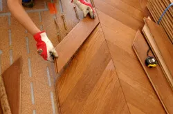 Ceea ce este diferit de parchet laminat