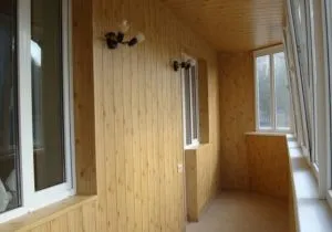 Cum de a decora interiorul balcon