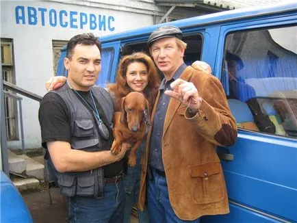 Patru șofer de taxi și un câine Patru șofer de taxi și un câine