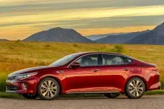 Care este cel mai bun Toyota Camry Care este cel mai bun Toyota Camry
