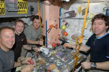 Cum să mănânce astronauții în spațiu
